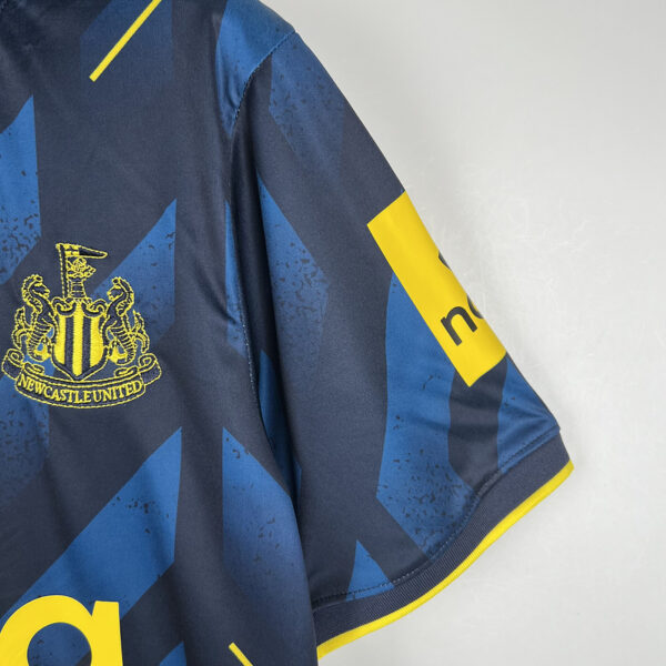Newcastle Third 23/24 - Image 4