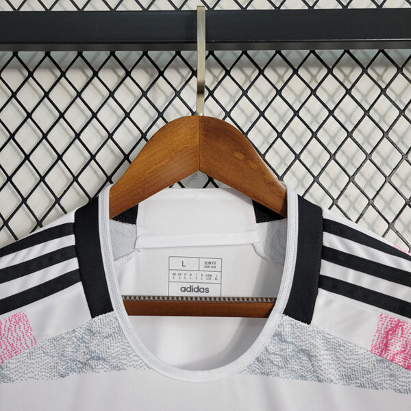 Juventus Away 23/24 - Image 3