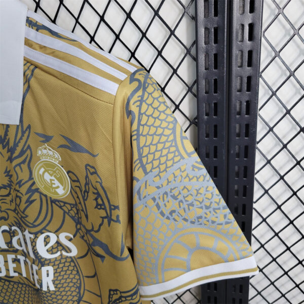 Real Madrid Special Edition Yellow 23/24 - Image 6