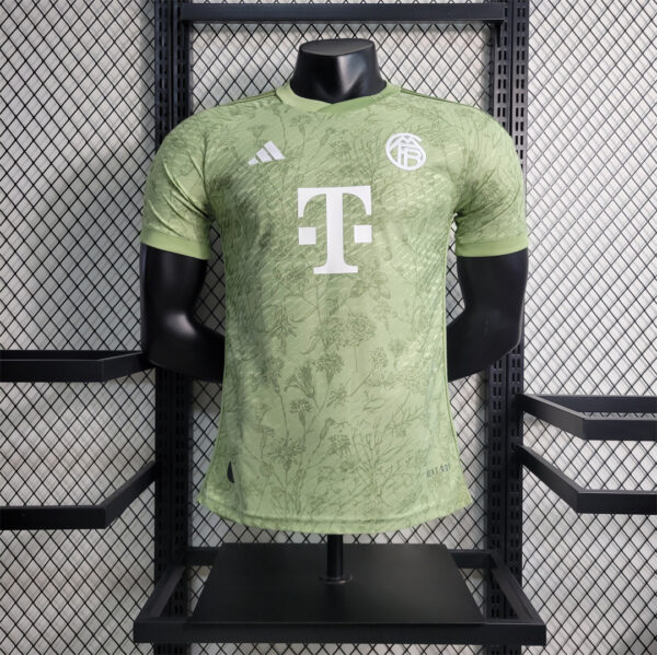 Bayern Munich Oktoberfest Special 23/24 - Player Version