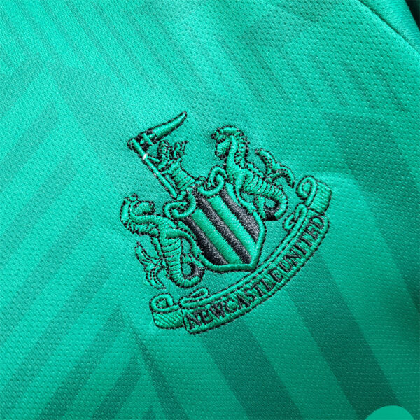 Newcastle Away 23/24 - Kids - Image 3