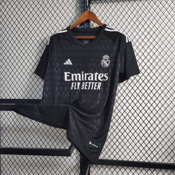 Real Madrid Goalkeeper Black 23/24 - Image 4