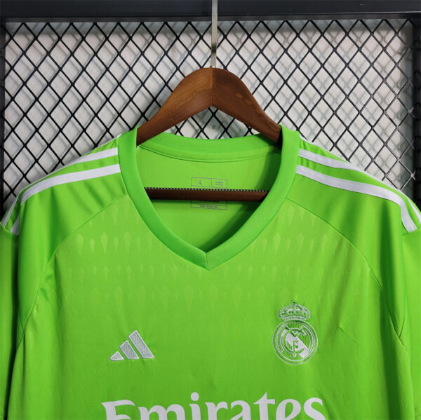 Real Madrid Goalkeeper Green 23/24 - Image 4