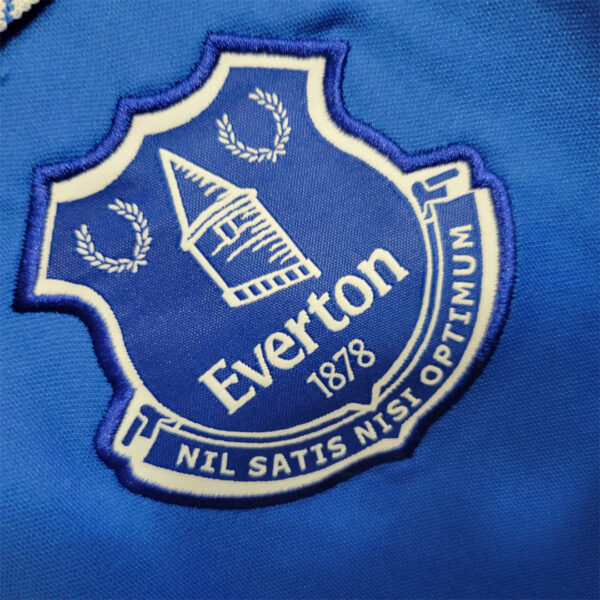 Everton Home 23/24 - Image 5