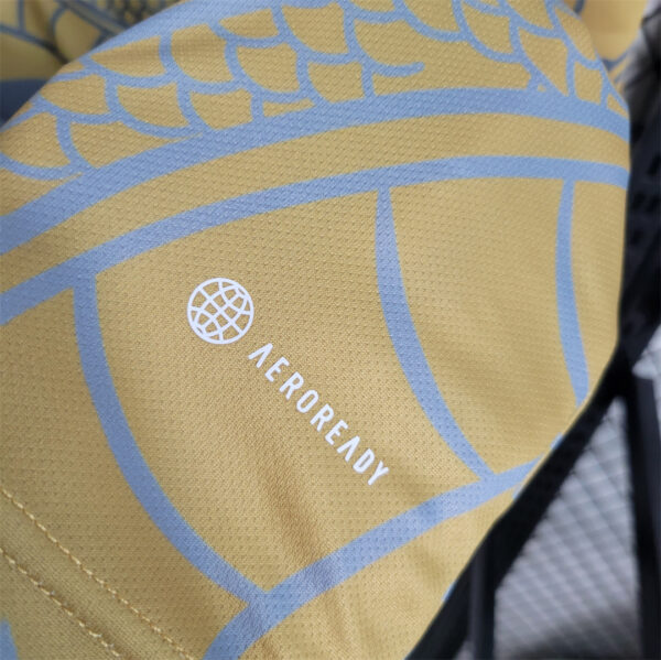 Real Madrid Special Edition Yellow 23/24 - Image 3