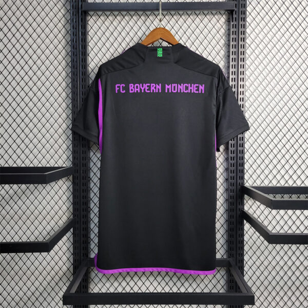Bayern Munich Away 23/24 - Image 7
