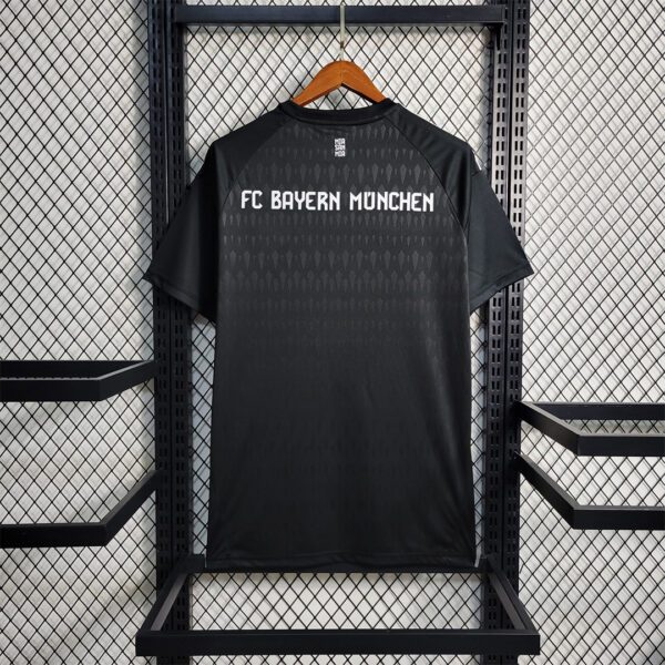 Bayern Munich Goalkeeper Black 23/24 - Image 6