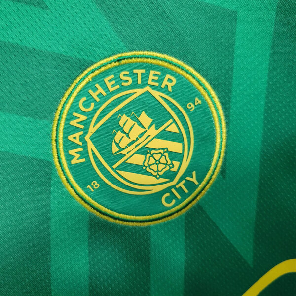 Man City Goalkeeper Green 23/24 - Image 4
