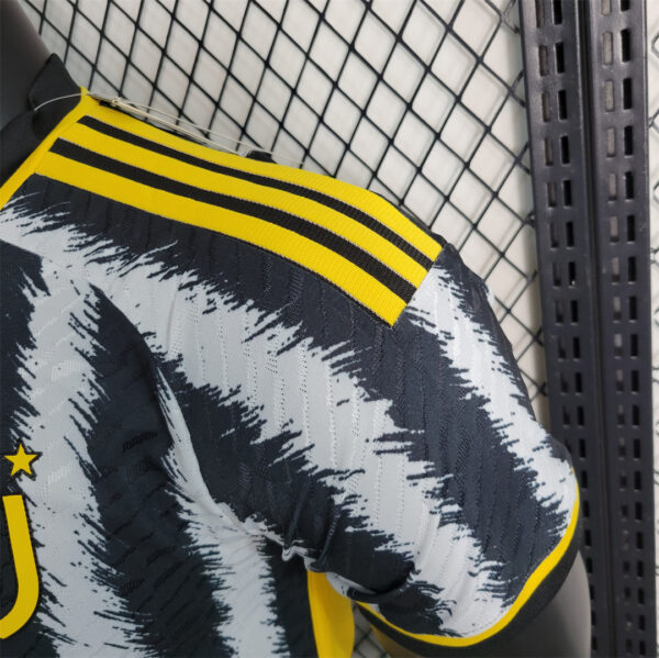 Juventus Home 23/24 - Player Version - Image 4