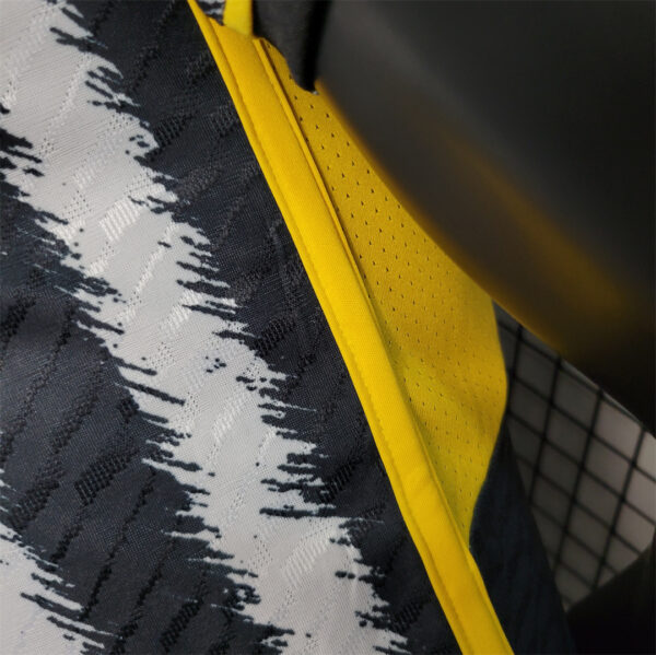 Juventus Home 23/24 - Player Version - Image 5