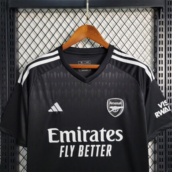 Arsenal Goalkeeper Black 23/24 - Image 5