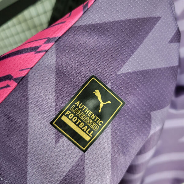 Man City Goalkeeper Purple 23/24 - Image 6