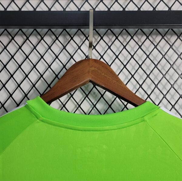 Real Madrid Goalkeeper Green 23/24 - Image 8