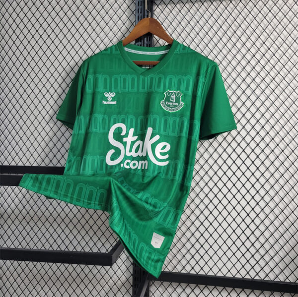 Everton Goalkeeper Green 23/24 - Image 8