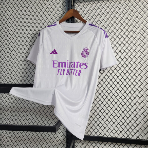 Real Madrid Goalkeeper White 23/24 - Image 8