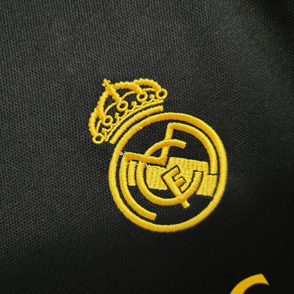 Real Madrid Third 23/24 - Image 7