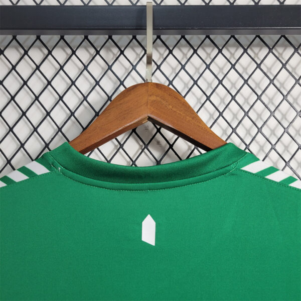 Everton Goalkeeper Green 23/24 - Image 9