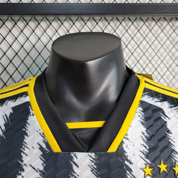 Juventus Home 23/24 - Player Version - Image 9