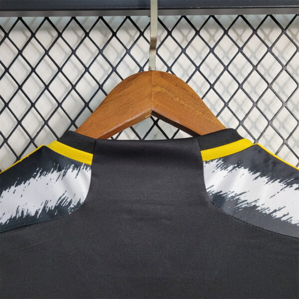 Juventus Home 23/24 - Image 9