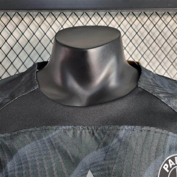 PSG Black Out 23/24 - Player Version - Image 10