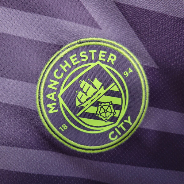 Man City Goalkeeper Purple 23/24 - Image 10