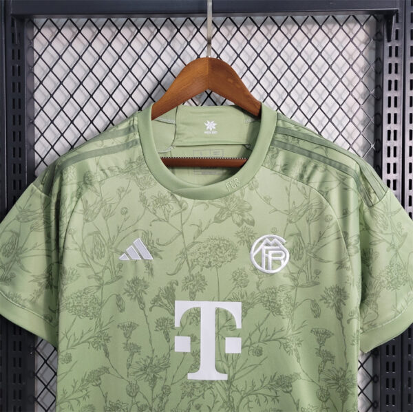 Bayern Munich Oktoberfest Special  23/24 - Image 8