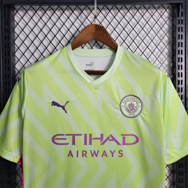 Man City Goalkeeper Lime 23/24 - Image 8