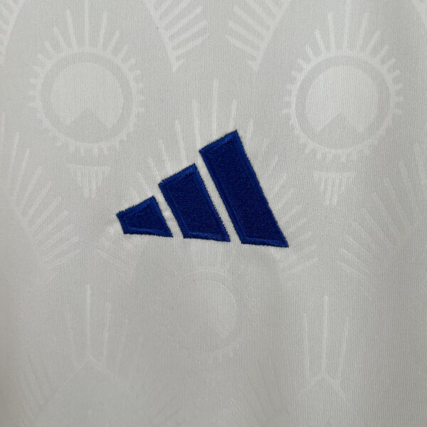 Leeds Home 23/24 - Image 9