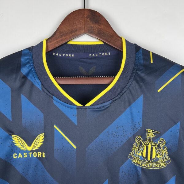 Newcastle Third 23/24 - Image 9