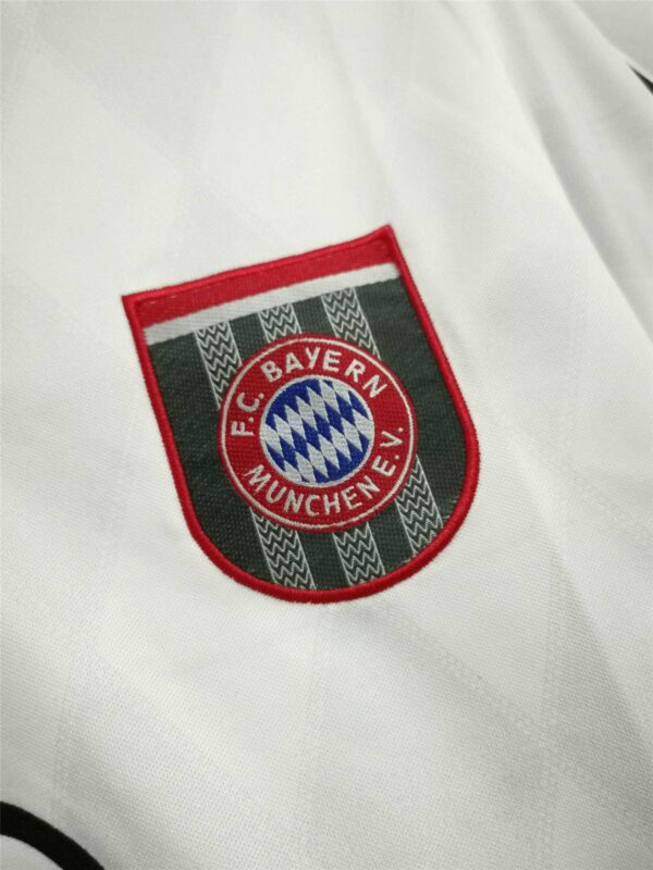 Bayern Munich Away 95/96 - Image 3