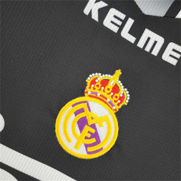 Real Madrid Third 97/98 - Image 2