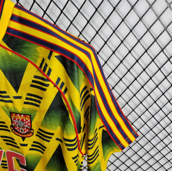 Arsenal Away 91-93 - Image 7
