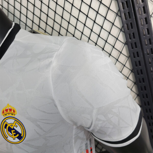 Real Madrid Special Edition 23/24 - Player Version - Image 2