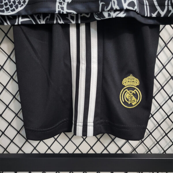Real Madrid Special Edition Black 23/24 - Kids - Image 5