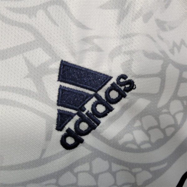 Real Madrid Special Edition White 23/24 - Kids - Image 5
