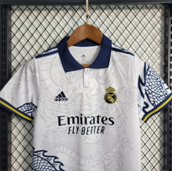 Real Madrid Special Edition White 23/24 - Kids - Image 2