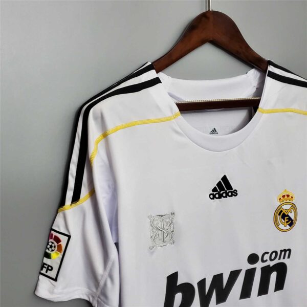 Real Madrid Home 09/10 - Image 2