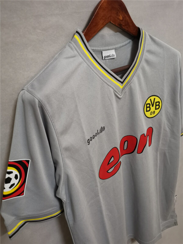 Dortmund Away 00/01 - Image 6
