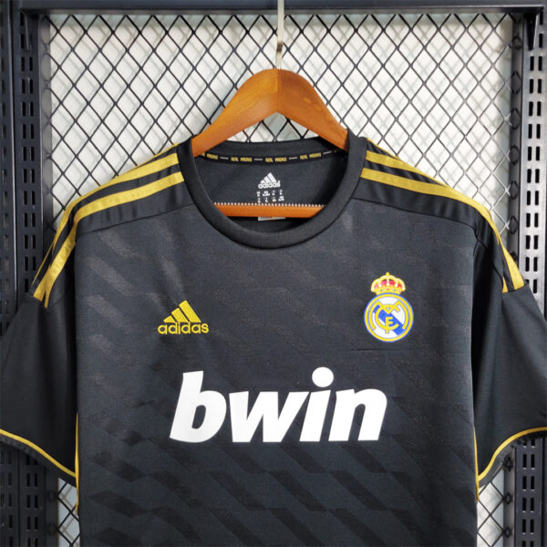 Real Madrid Away 11/12 - Image 9