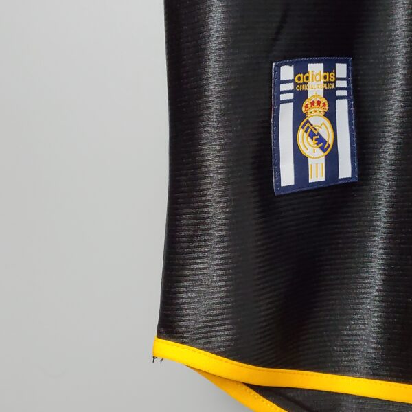Real Madrid Away 99/00 - Image 4