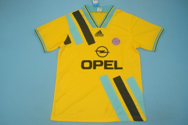 Bayern Munich Away 93-95