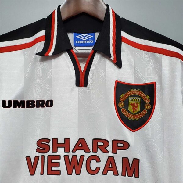 Man Utd Away 98/99 - Image 4