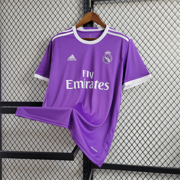 Real Madrid Away 17/18 - Image 3
