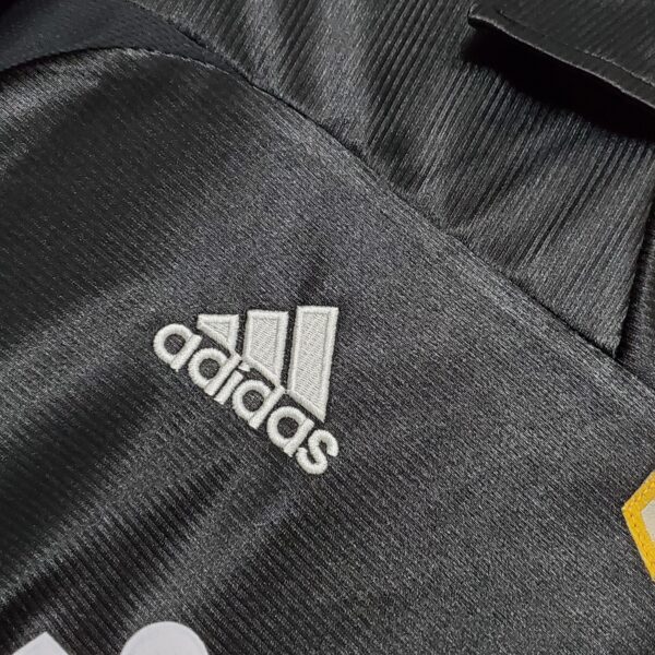 Real Madrid Away 99/00 - Image 6