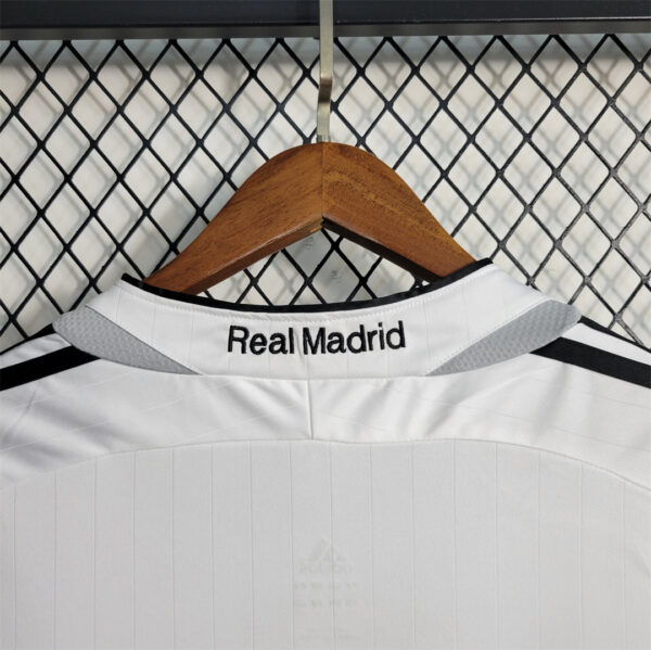 Real Madrid Home 06/07 - Image 5