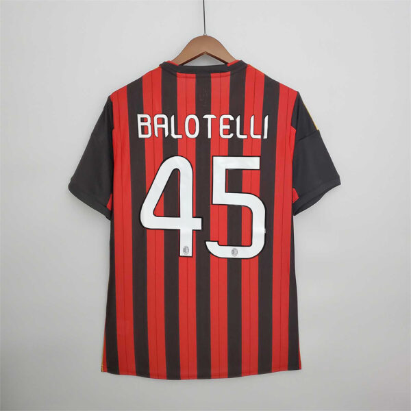 AC Milan Home 13/14 - Image 3