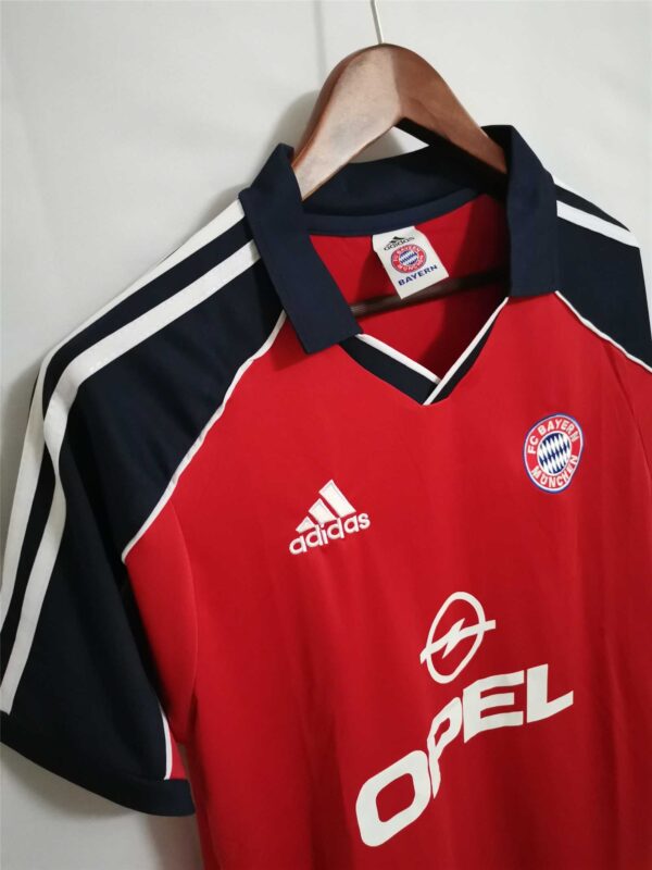 Bayern Munich Home 99/00 - Image 4