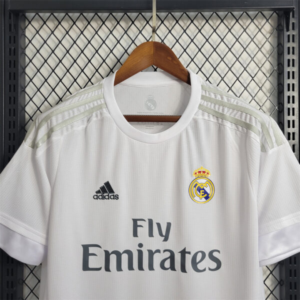 Real Madrid Home 15/16 - Image 2