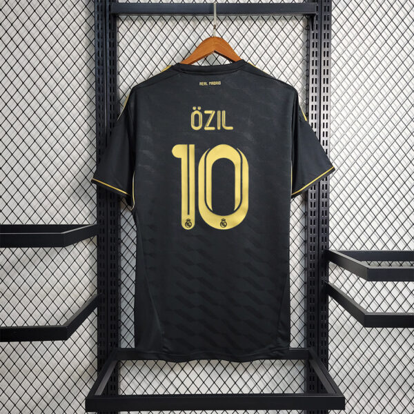 Real Madrid Away 11/12 - Image 4
