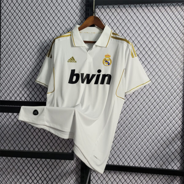 Real Madrid Home 11/12 - Image 2